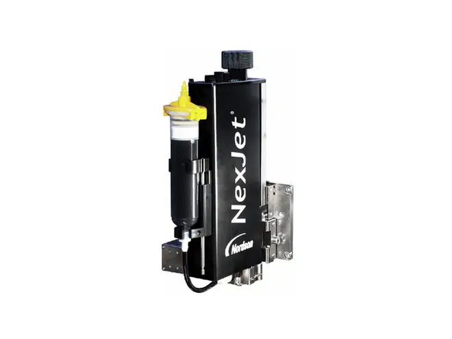 ASYMTEK NexJet NJ-8 Jet Dispensing System na may mga ReadiSet jetting cartridge.